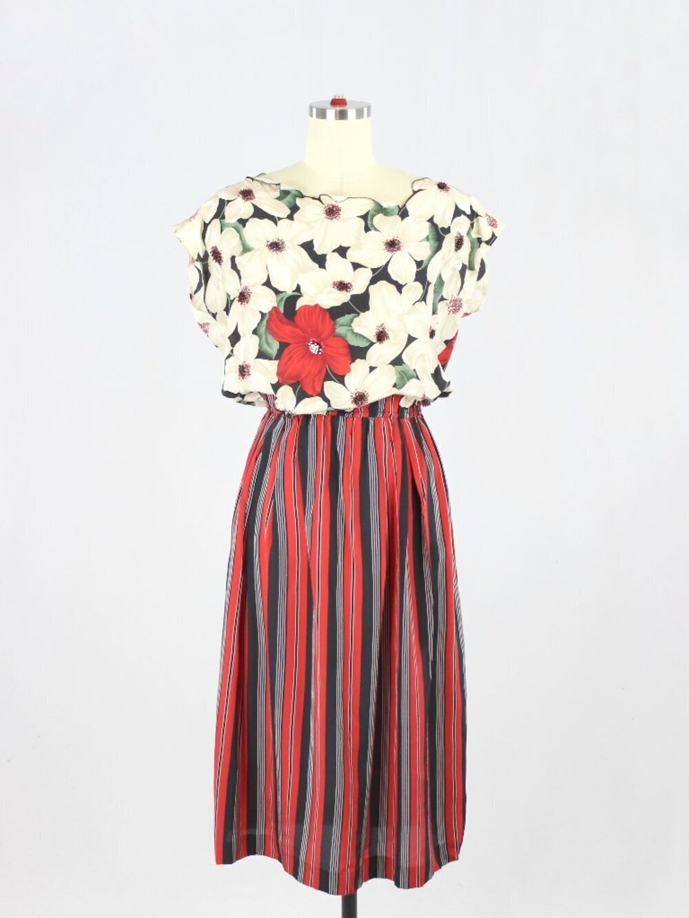 Vintage 80's MIMMINA Ivory Red Floral Striped Beaded Silk Crepe Dress, Size S